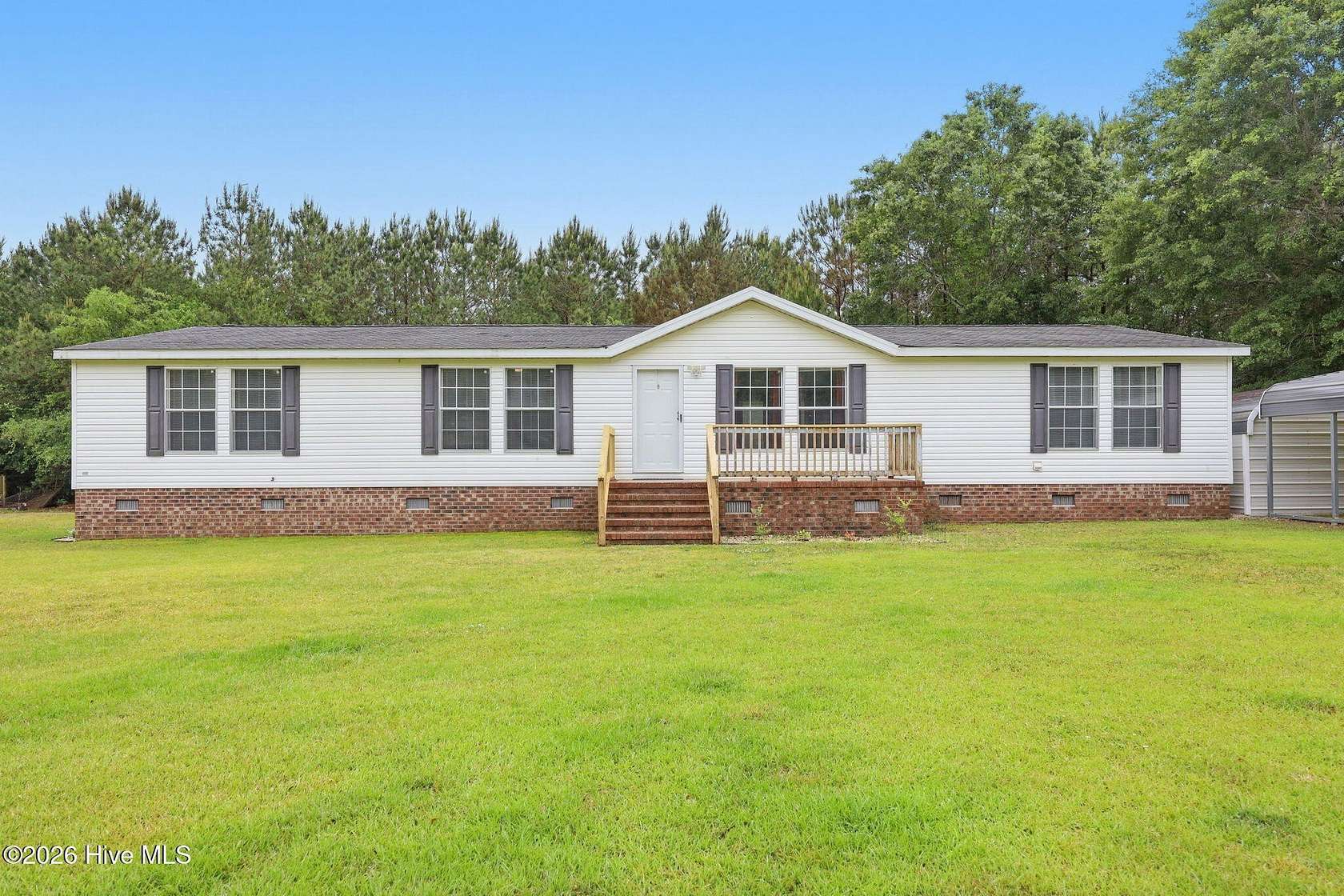 2.24 Acres of Land with Home for Sale in Richlands, North Carolina