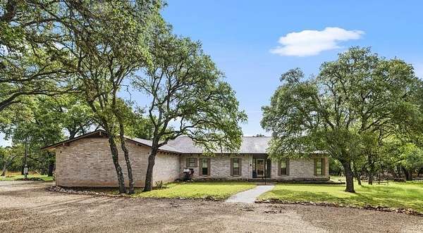 5.18 Acres of Land with Home for Sale in Kerrville, Texas