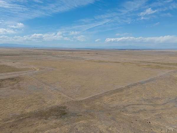 80 Acres of Land for Sale in Avondale, Colorado