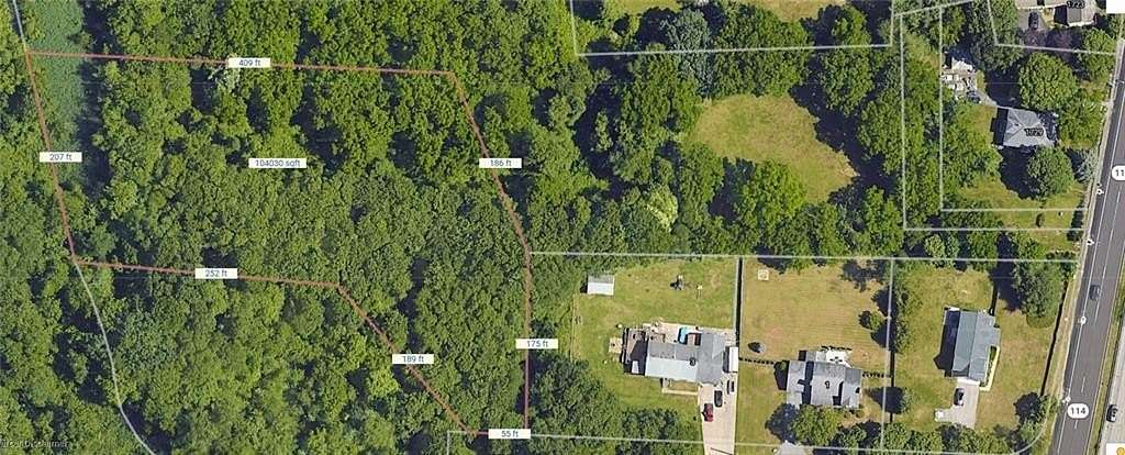 1 Acre of Residential Land for Sale in Barrington, Rhode Island