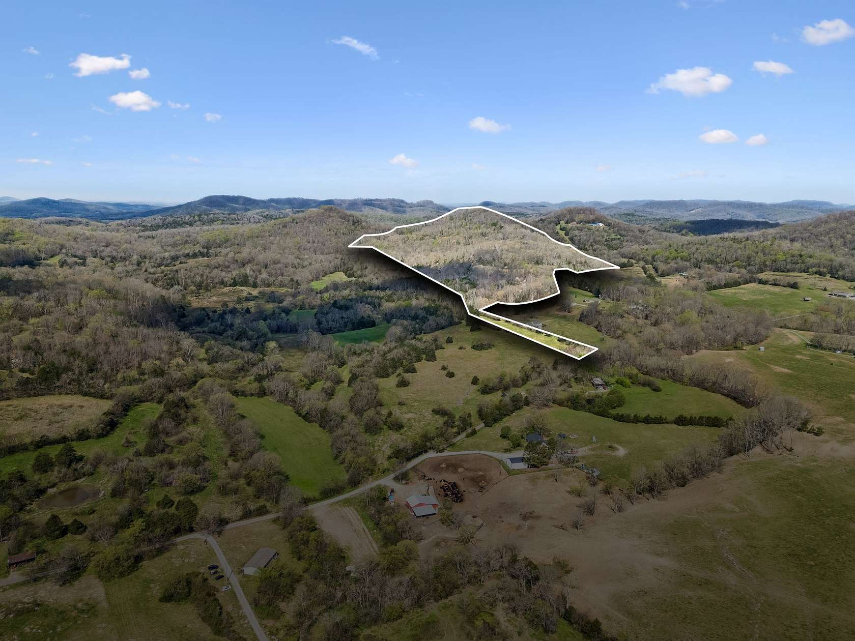 82.3 Acres of Agricultural & Residential Land for Sale in Auburntown, Tennessee