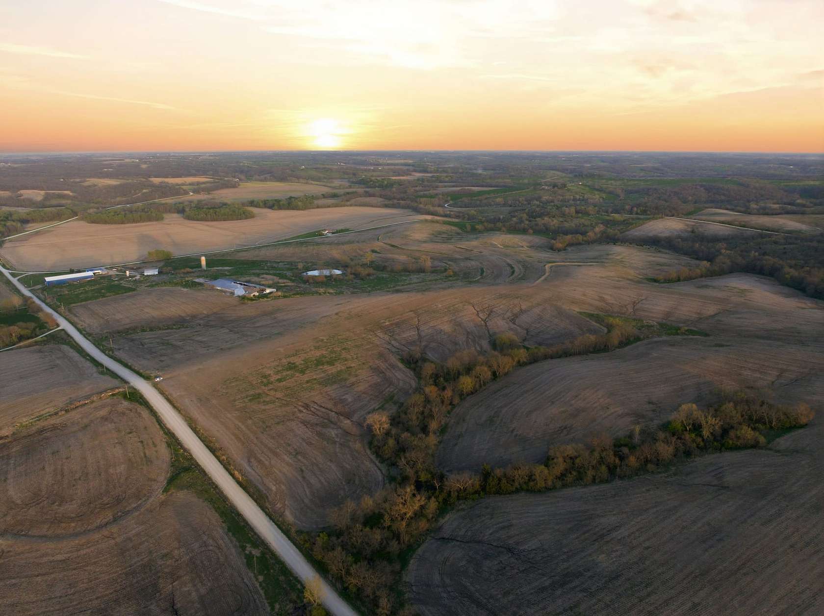 198 Acres of Land for Sale in Lovilia, Iowa