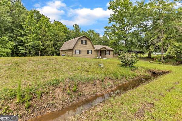 1.73 Acres of Land with Home for Sale in Kingsland, Georgia