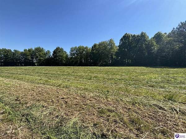 1 Acre of Land for Auction in Rhodelia, Kentucky