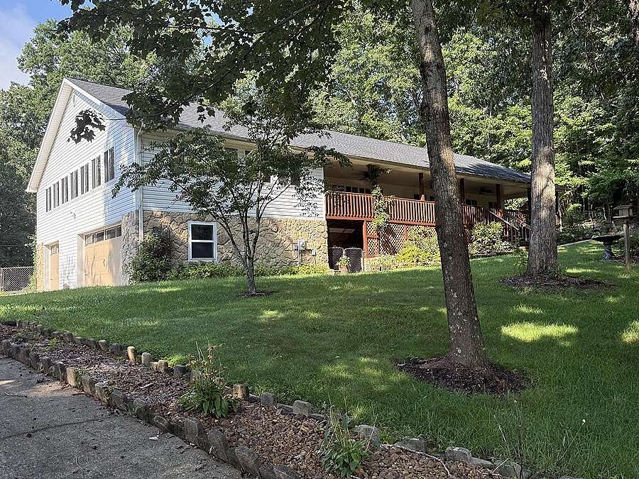 5.4 Acres of Land with Home for Sale in Somerset, Kentucky
