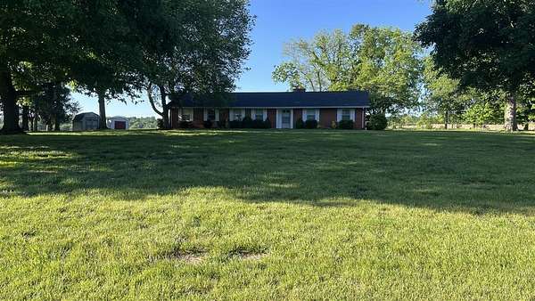 2.4 Acres of Land with Home for Sale in Bowling Green, Kentucky