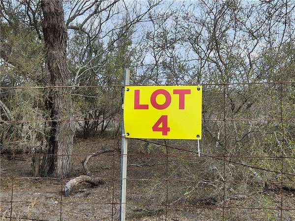 2.5 Acres of Residential Land for Sale in Kingsville, Texas