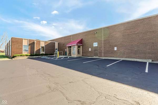 3.34 Acres of Improved Mixed-Use Land for Sale in Indianapolis, Indiana