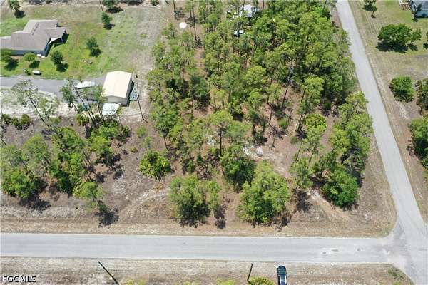 0.25 Acres of Residential Land for Sale in Lehigh Acres, Florida