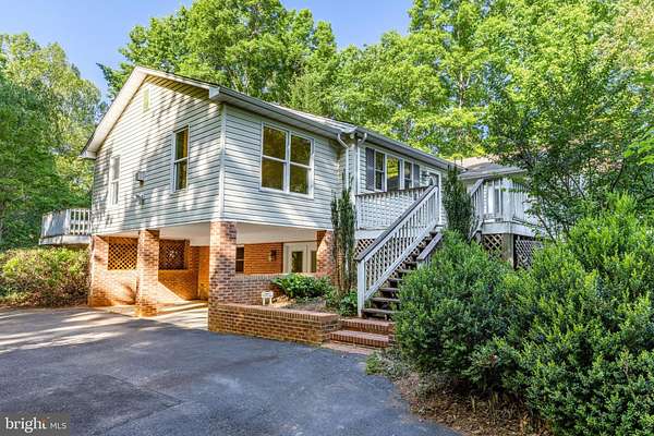 7.88 Acres of Land with Home for Sale in Barboursville, Virginia