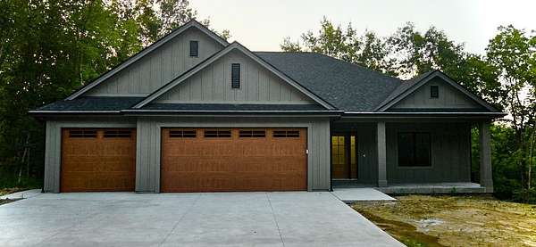 2.4 Acres of Land with Home for Sale in Norwalk, Iowa