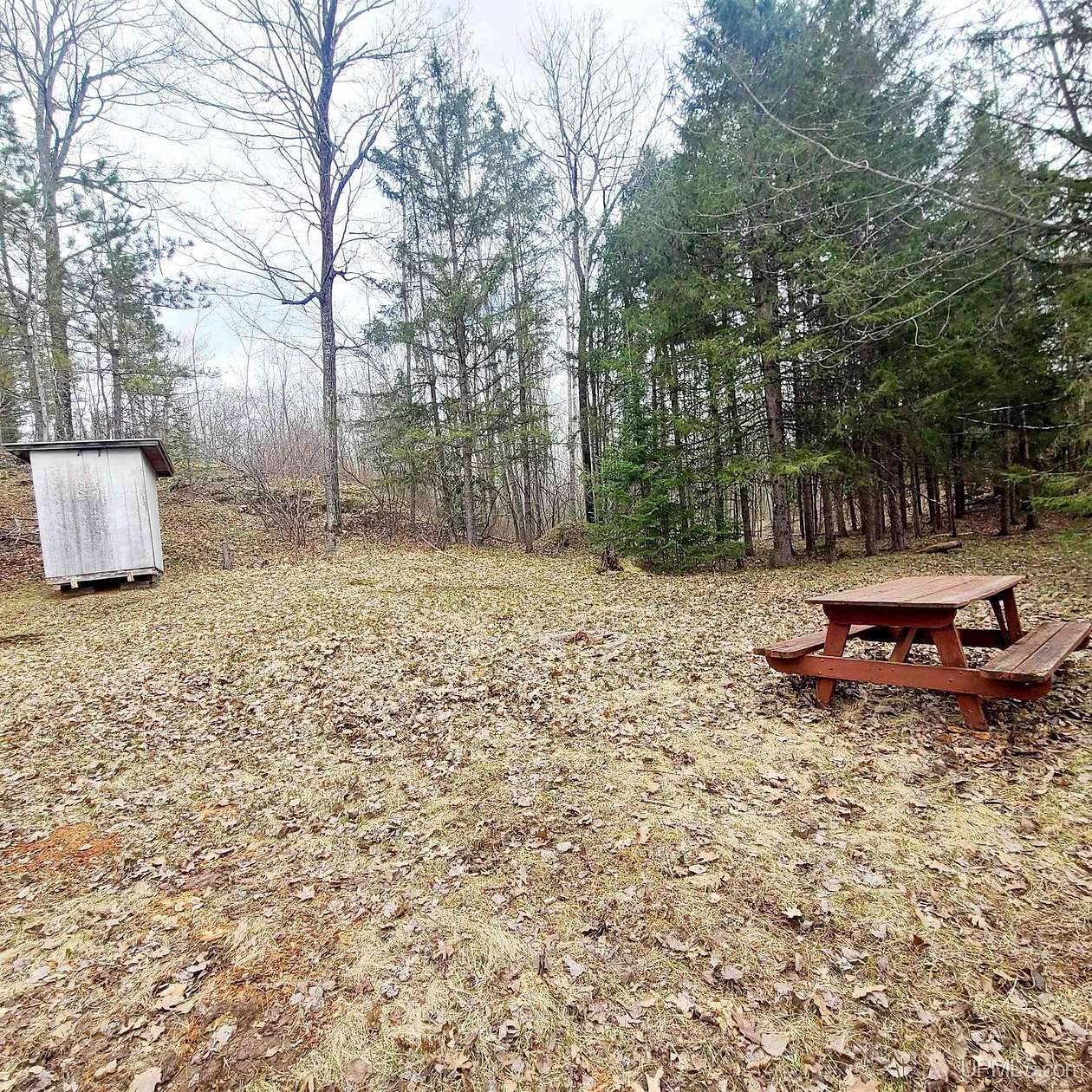 6.88 Acres of Residential Land for Sale in Dunbar Town, Wisconsin