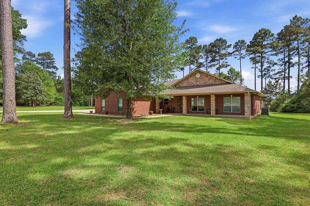 3.26 Acres of Land with Home for Sale in Jasper, Texas