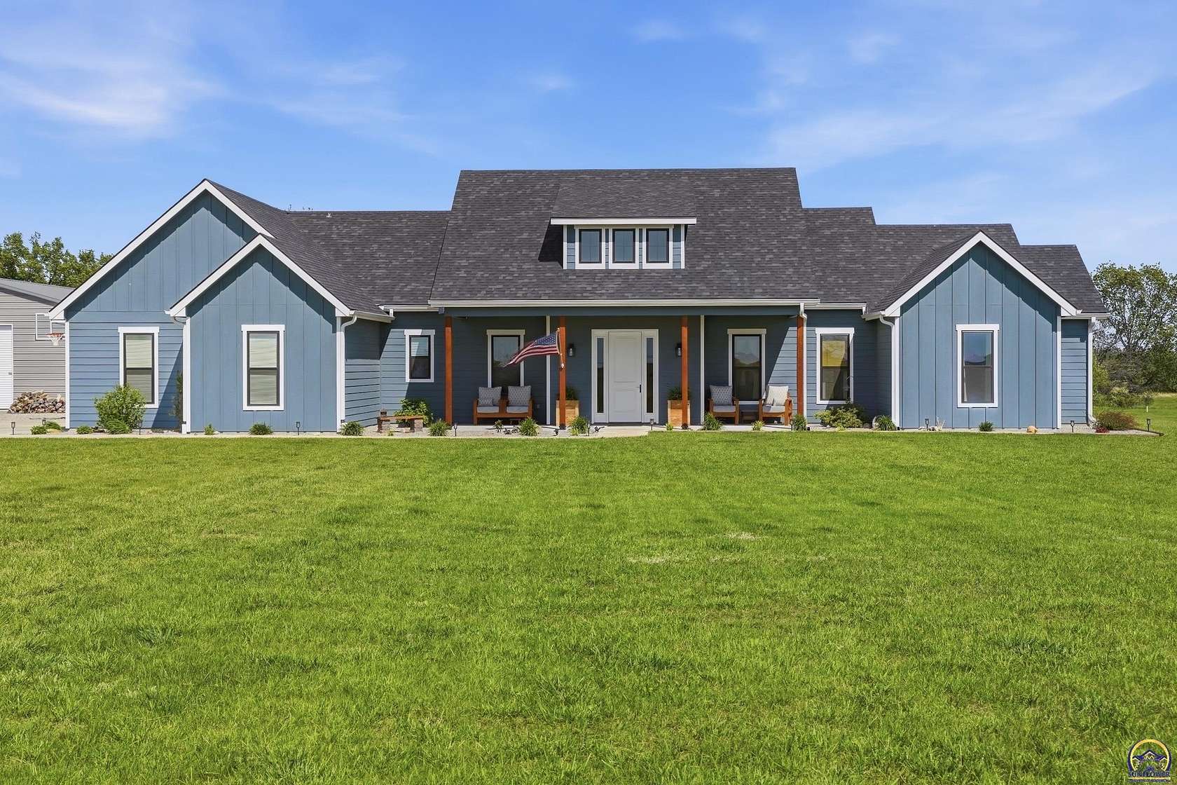 10.6 Acres of Land with Home for Sale in Topeka, Kansas