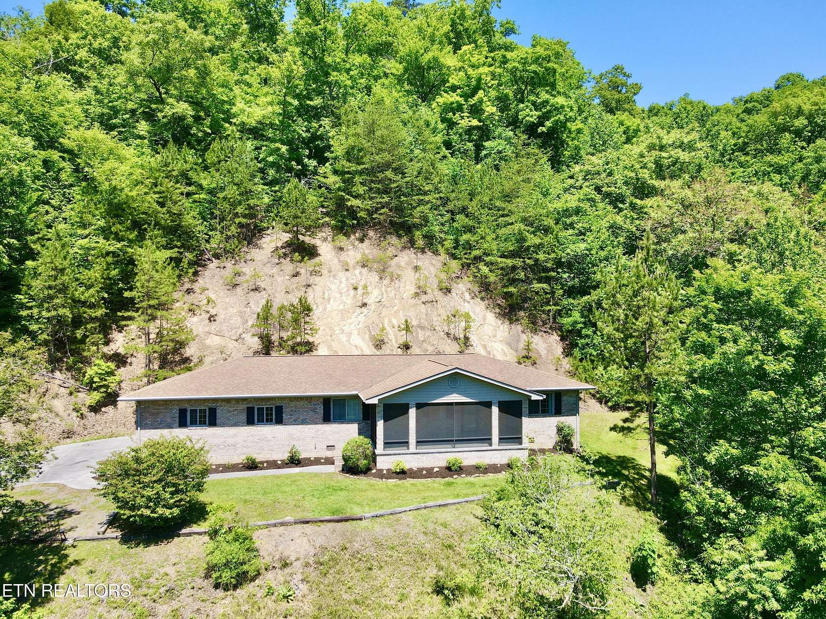 2.36 Acres of Land with Home for Sale in New Tazewell, Tennessee