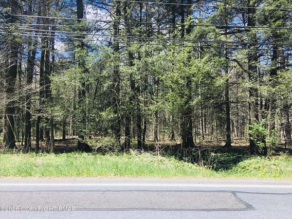 0.72 Acres of Residential Land for Sale in Pocono Pines, Pennsylvania