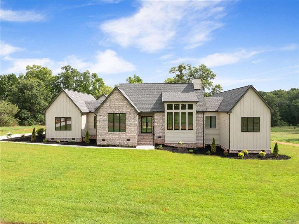 6 Acres of Land with Home for Sale in Pelzer, South Carolina