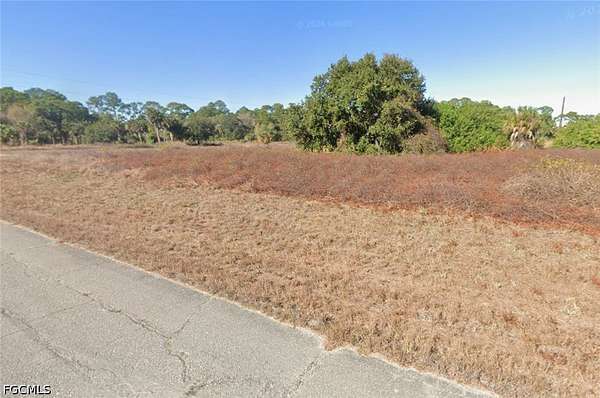 0.23 Acres of Residential Land for Sale in LaBelle, Florida