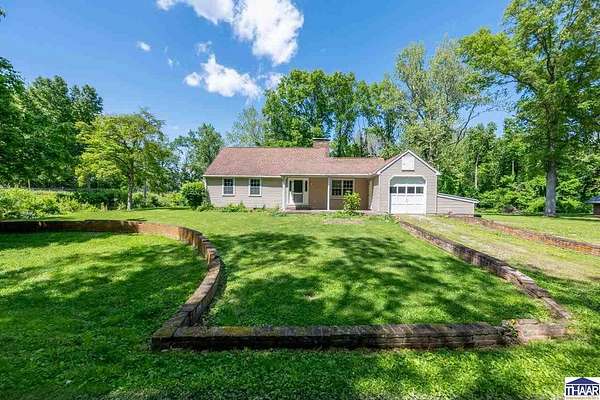2.53 Acres of Land with Home for Sale in Terre Haute, Indiana
