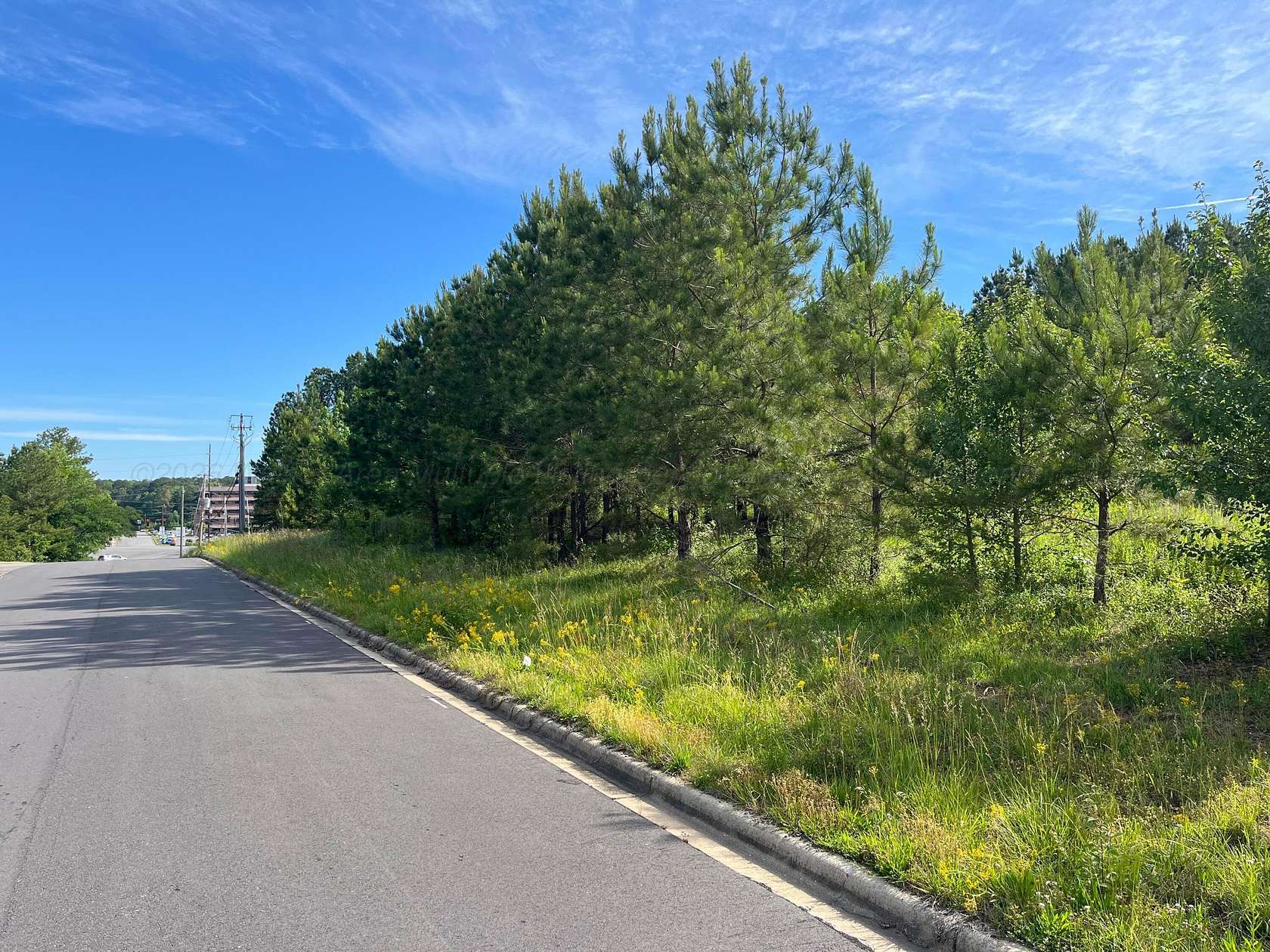 0.9 Acres of Land for Sale in Jasper, Alabama