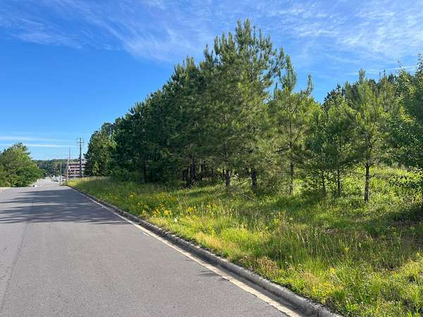 0.9 Acres of Land for Sale in Jasper, Alabama