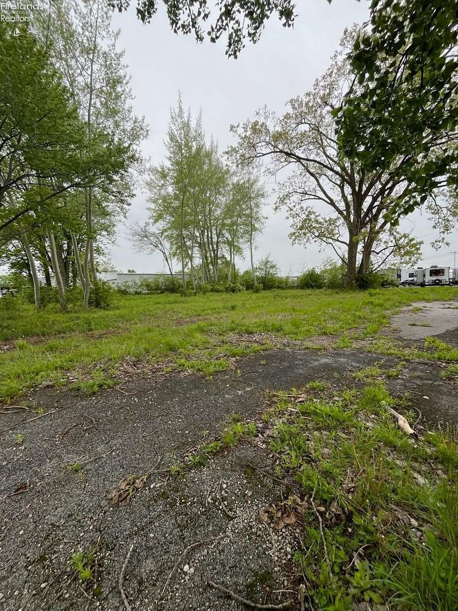 0.14 Acres of Land for Sale in Tiffin, Ohio