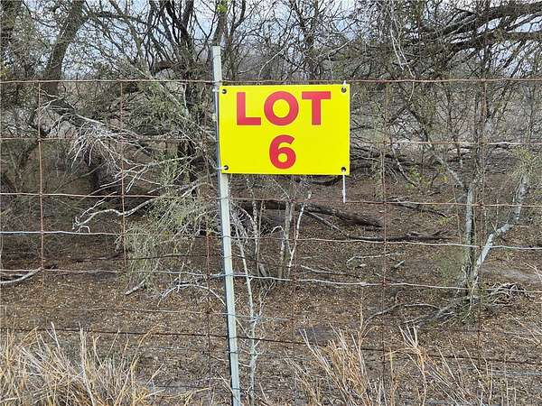 2.5 Acres of Residential Land for Sale in Kingsville, Texas