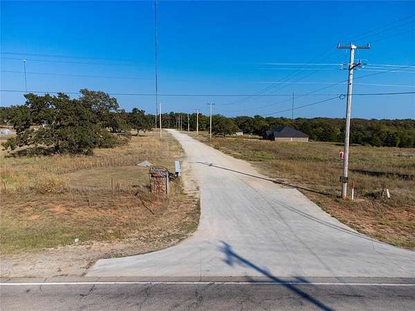 1.73 Acres of Land with Home for Sale in Chandler, Oklahoma
