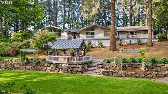 3.53 Acres of Land with Home for Sale in Vancouver, Washington