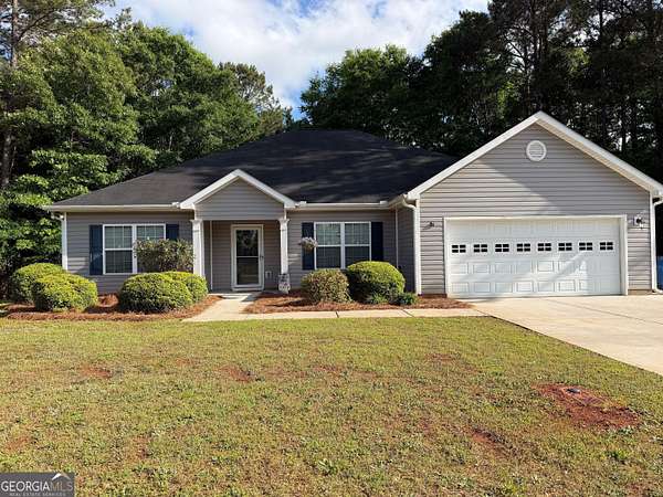 1.62 Acres of Land with Home for Sale in Bethlehem, Georgia