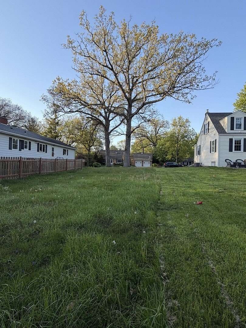 Residential Land for Sale in Geneva, Illinois