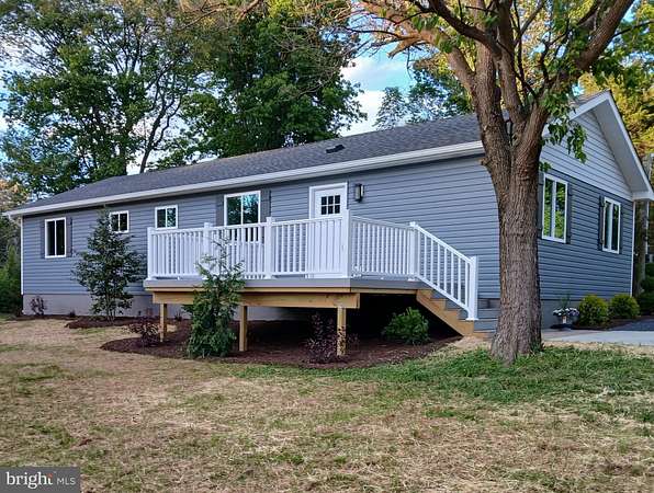 1.79 Acres of Land with Home for Sale in Shenandoah, Virginia