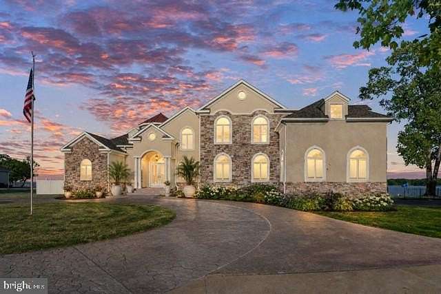 3.18 Acres of Land with Home for Sale in Colonial Beach, Virginia