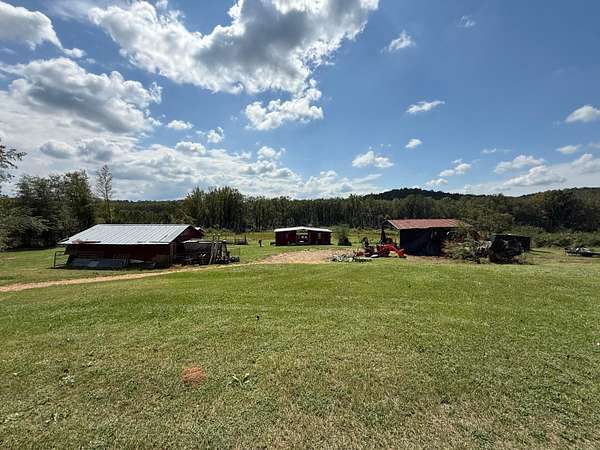 13 Acres of Recreational & Residential Land for Sale in Hamilton, Alabama