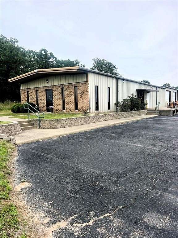 16.8 Acres of Commercial Land for Sale in Athens, Texas