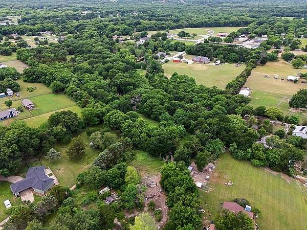 4 Acres of Residential Land for Sale in Lowry Crossing, Texas