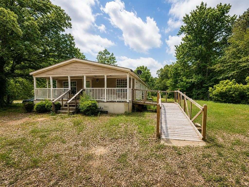 9.44 Acres of Land with Home for Sale in Simsboro, Louisiana