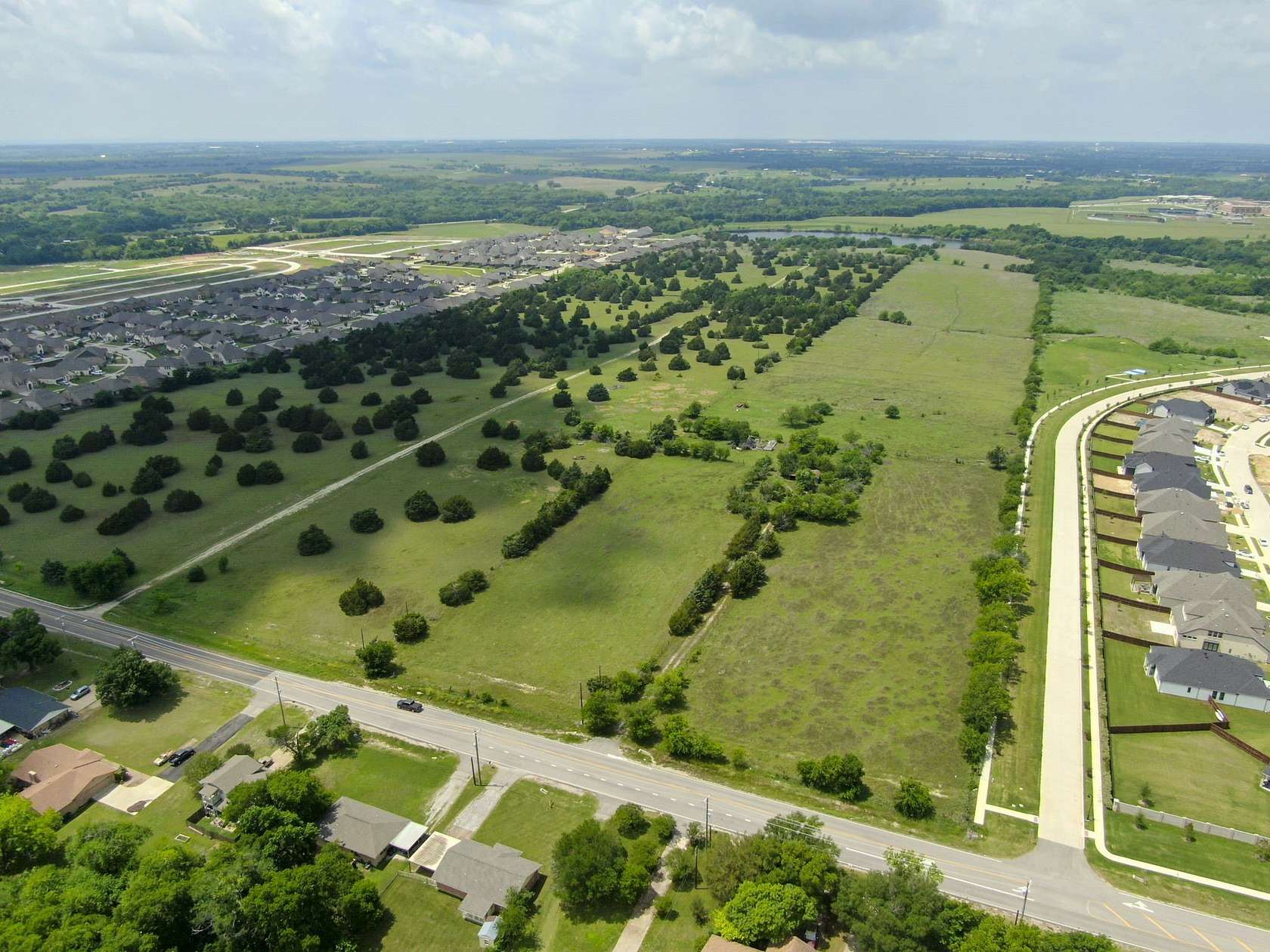 120 Acres of Land for Sale in Waxahachie, Texas