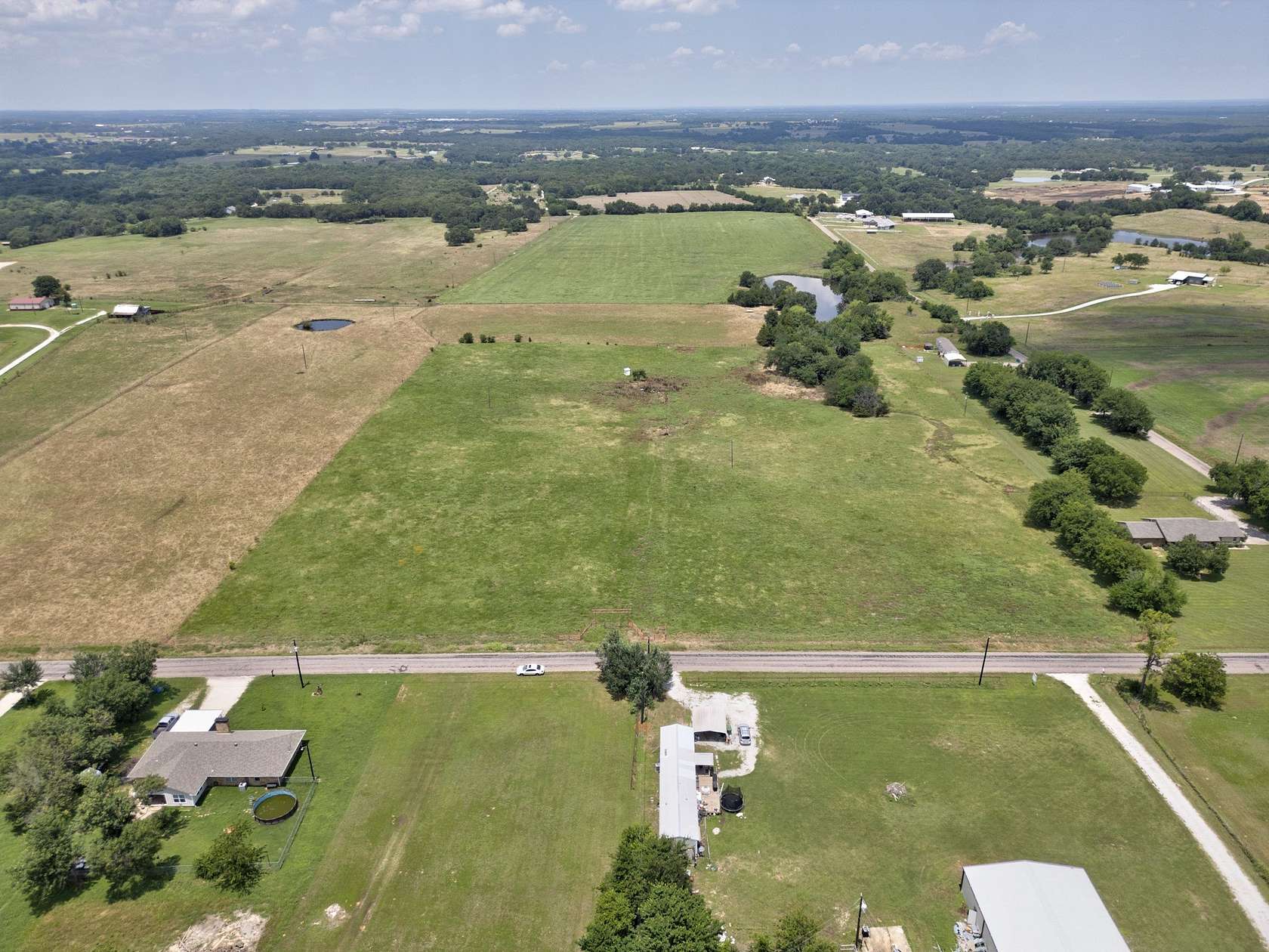 1.6 Acres of Residential Land for Sale in Whitesboro, Texas