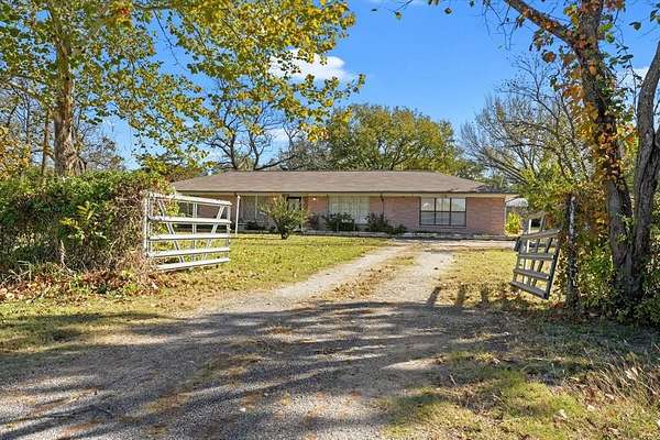 2 Acres of Land with Home for Sale in Farmersville, Texas