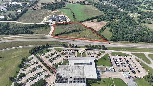 6.69 Acres of Commercial Land for Sale in Athens, Texas