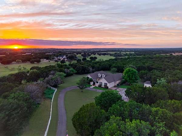 15.4 Acres of Land with Home for Sale in Granbury, Texas