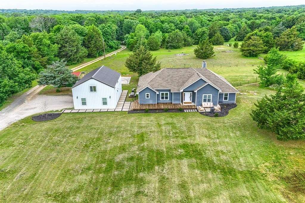 2.71 Acres of Land with Home for Sale in Van Alstyne, Texas