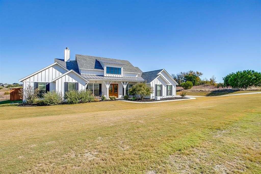 2 Acres of Land with Home for Sale in Weatherford, Texas