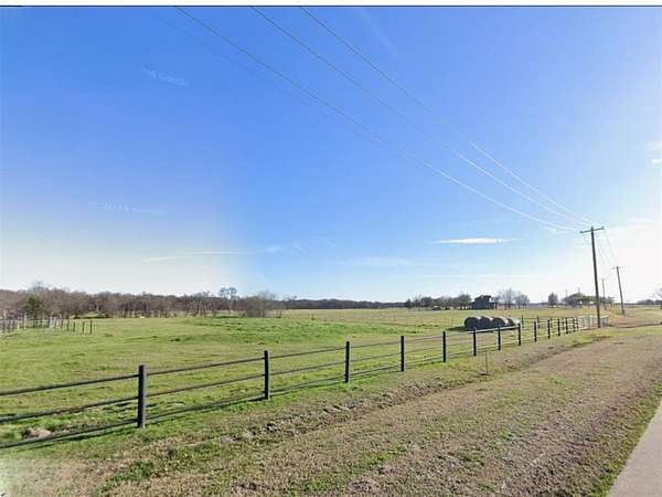 150 Acres of Recreational & Residential Land for Sale in Corsicana, Texas