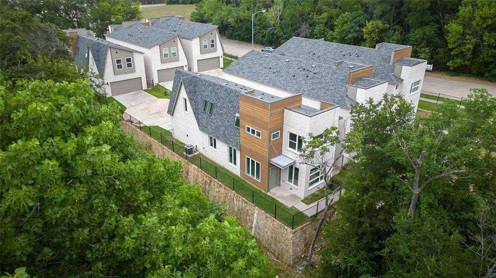 3.7 Acres of Land with Home for Sale in Lewisville, Texas