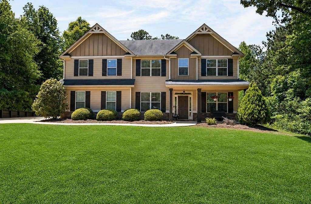 2 Acres of Land with Home for Sale in Fortson, Georgia