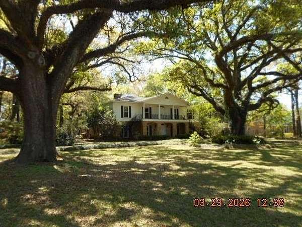 1.6 Acres of Land with Home for Sale in Mobile, Alabama
