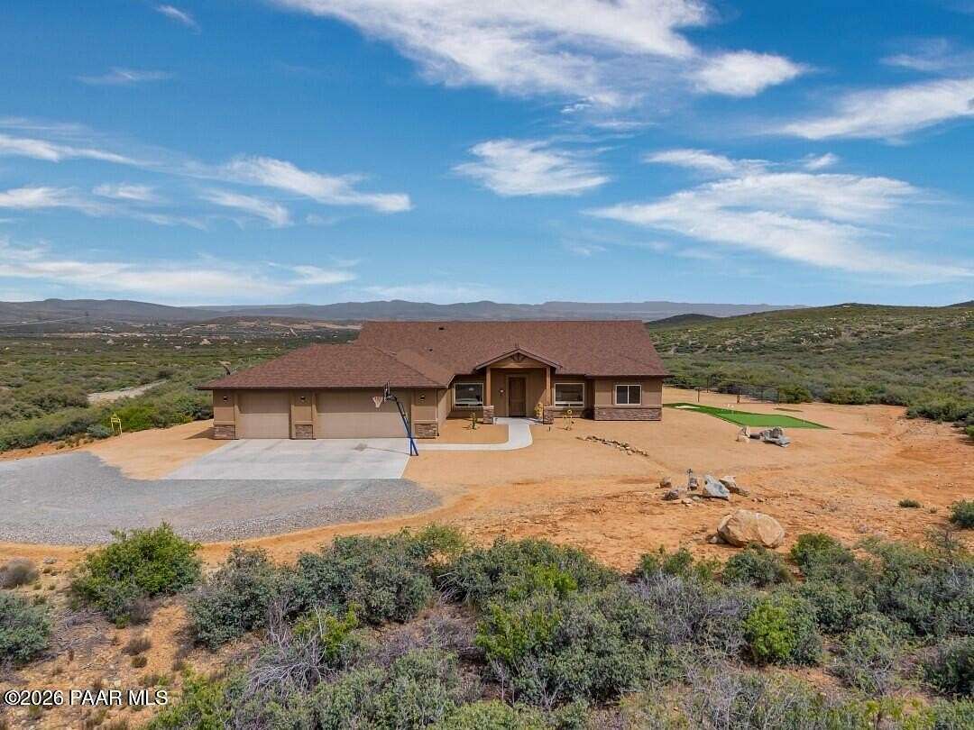 2 Acres of Land with Home for Sale in Dewey-Humboldt, Arizona