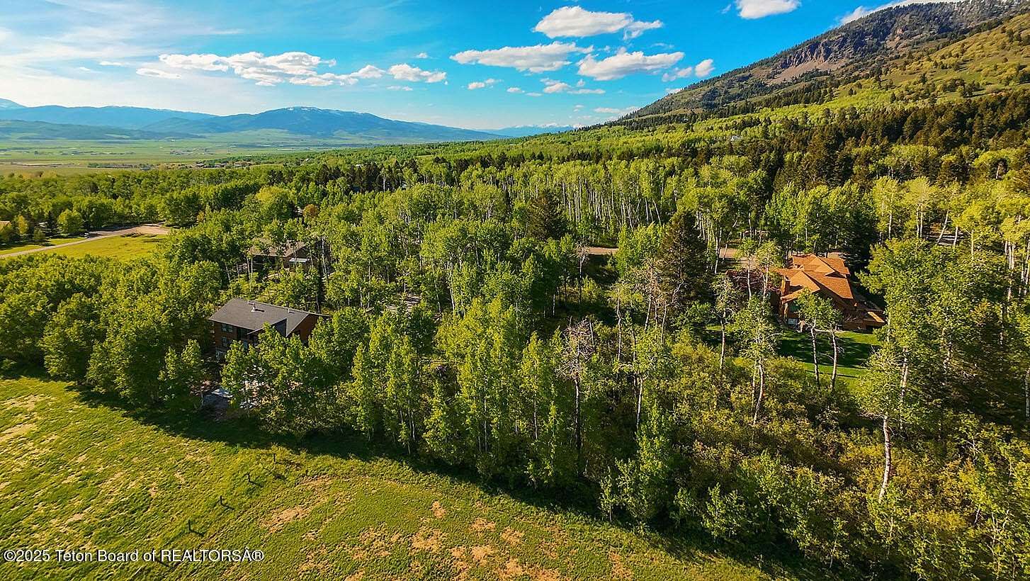 1 Acre of Residential Land for Sale in Star Valley Ranch, Wyoming